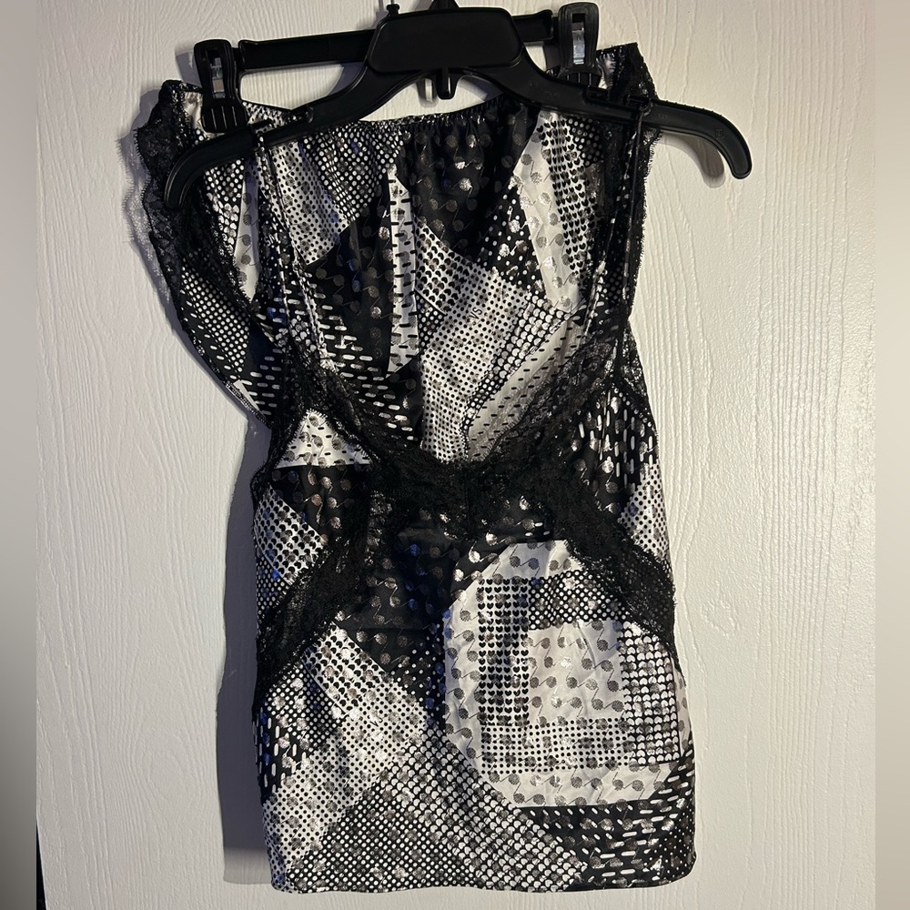 Victoria secret sleep set medium